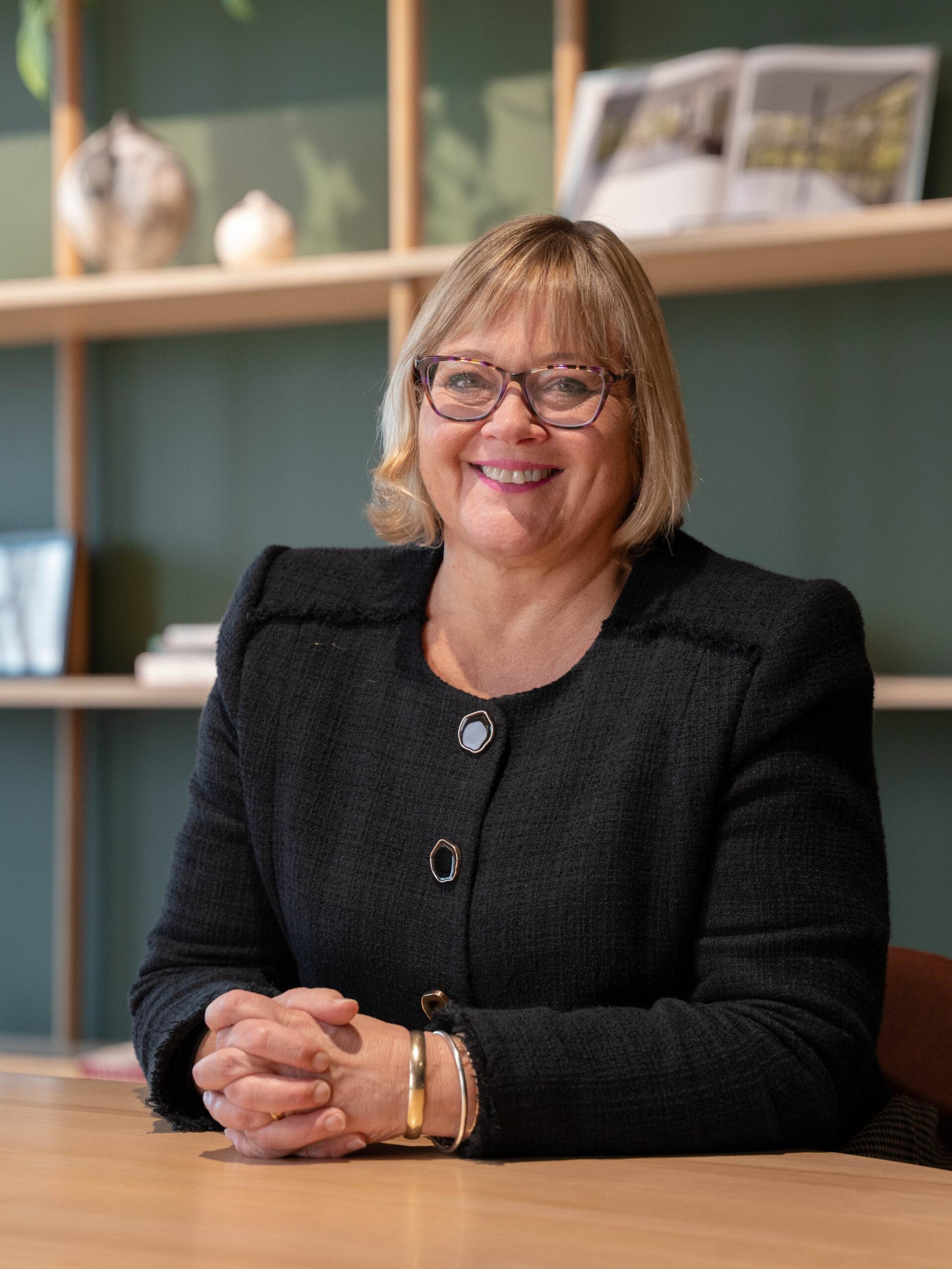 Shirley Ross - profile picture