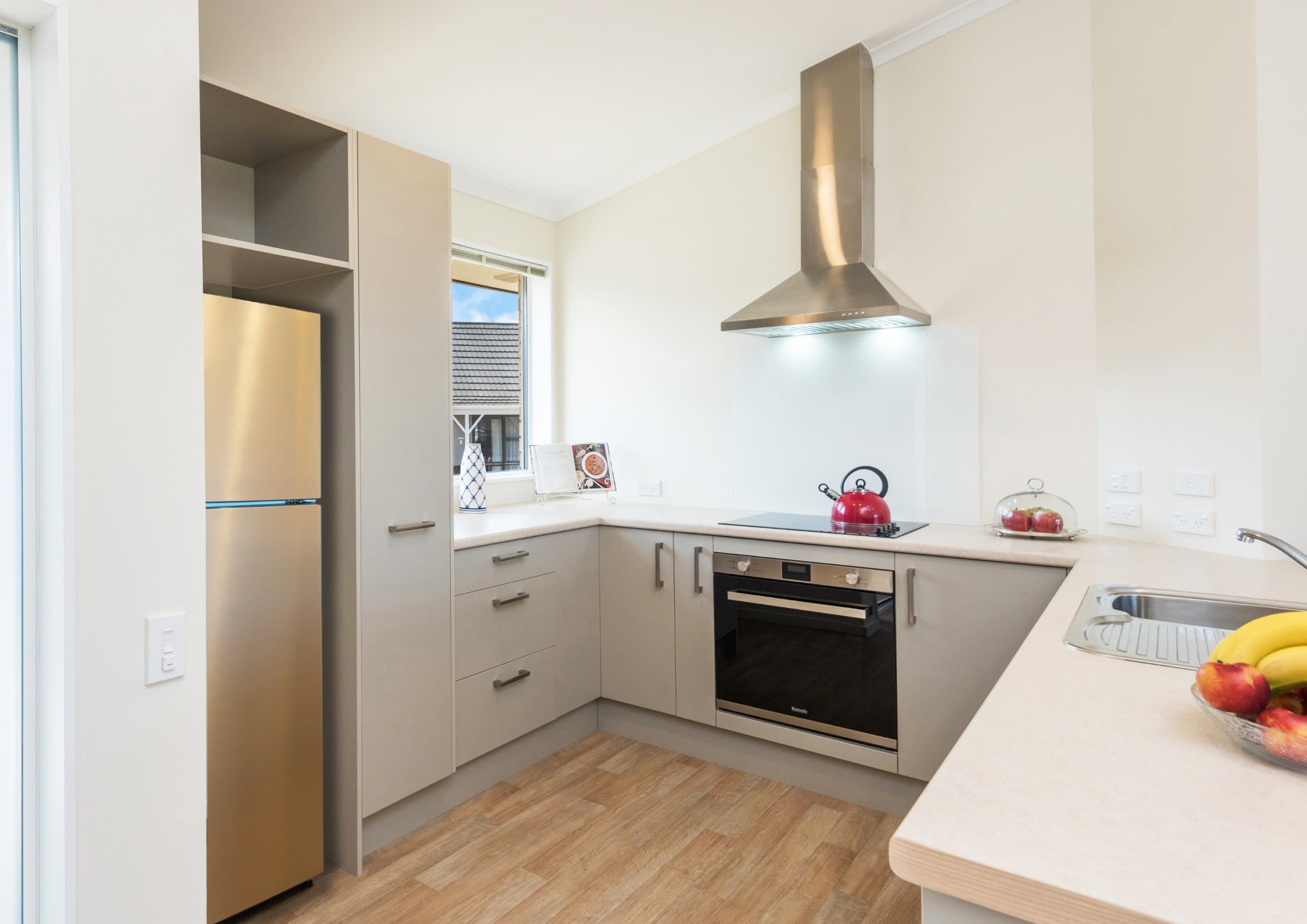 Elderslea retirement villa kitchen